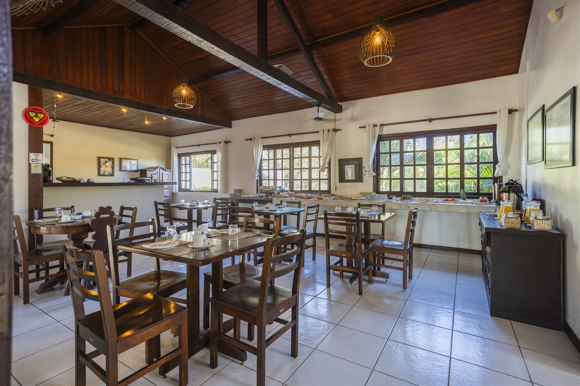 Café da manhã da Pousada Maria Maria
